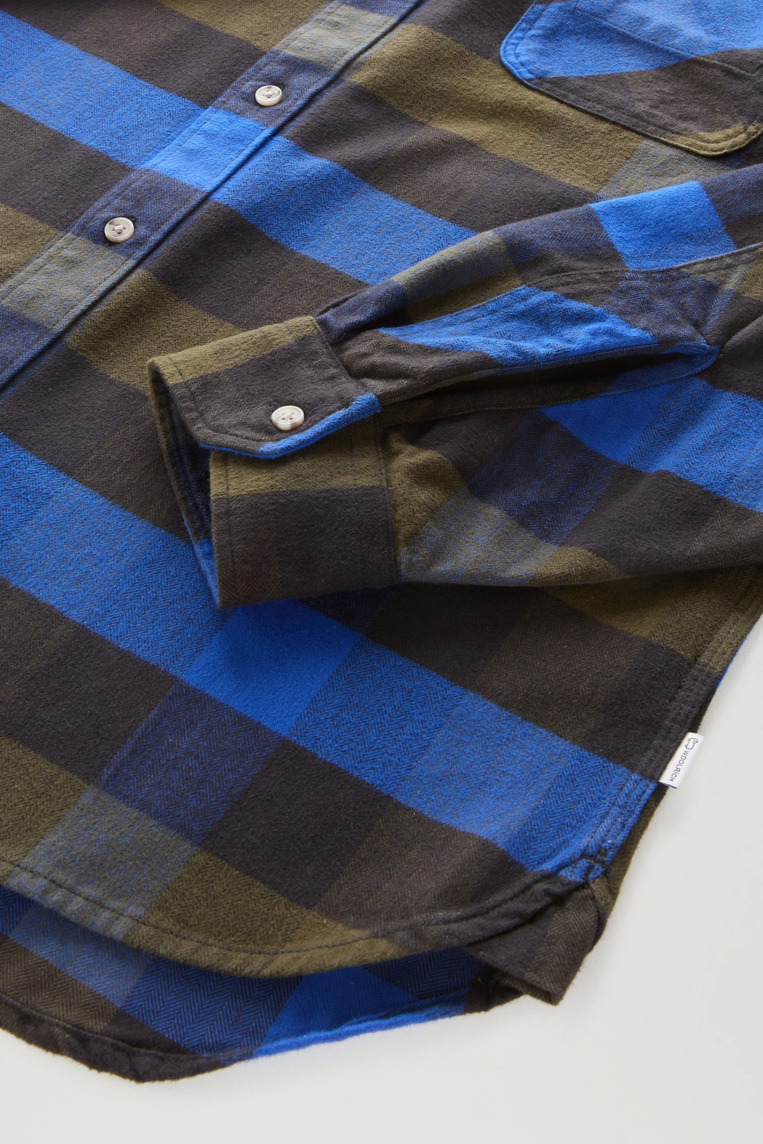 Woolrich Camicia U.S. Trails A Quadri In Flanella - Uomo - Blu 10 Woolrich Camicia U.S. Trails A Quadri In Flanella - Uomo - Blu - immagine 8