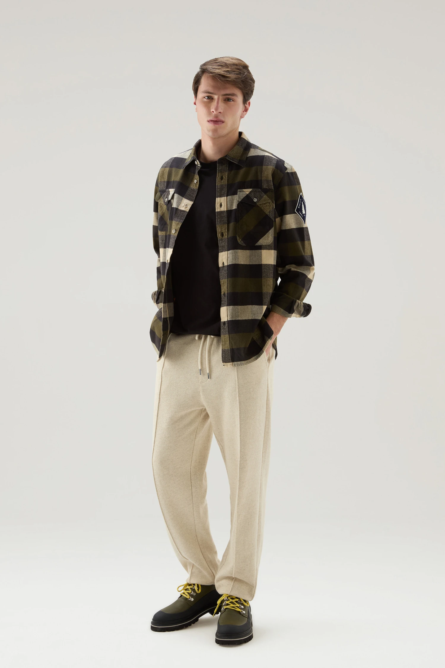 Woolrich Camicia U.S. Trails A Quadri In Flanella - Uomo - Verde 4 Woolrich Camicia U.S. Trails A Quadri In Flanella - Uomo - Verde - immagine 2