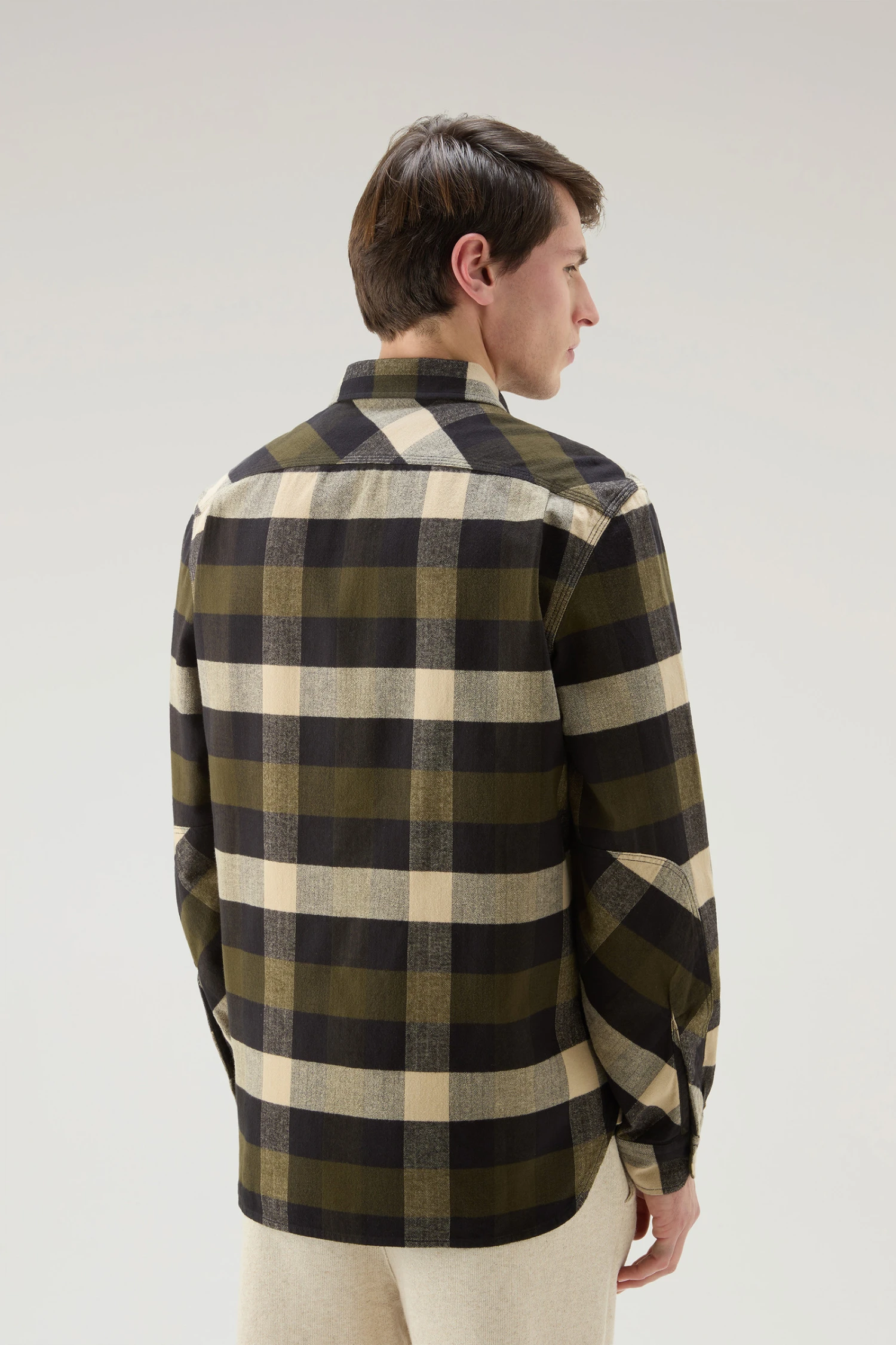 Woolrich Camicia U.S. Trails A Quadri In Flanella - Uomo - Verde 5 Woolrich Camicia U.S. Trails A Quadri In Flanella - Uomo - Verde - immagine 3