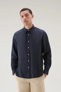 Woolrich Camicia In Puro Lino Tinta In Capo - Uomo - Blu