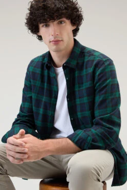 Woolrich Camicia A Quadri In Flanella Leggera - Uomo - Nero -Offerta Economica Vestiario CFWOSI0117MRUT3180 1632 3