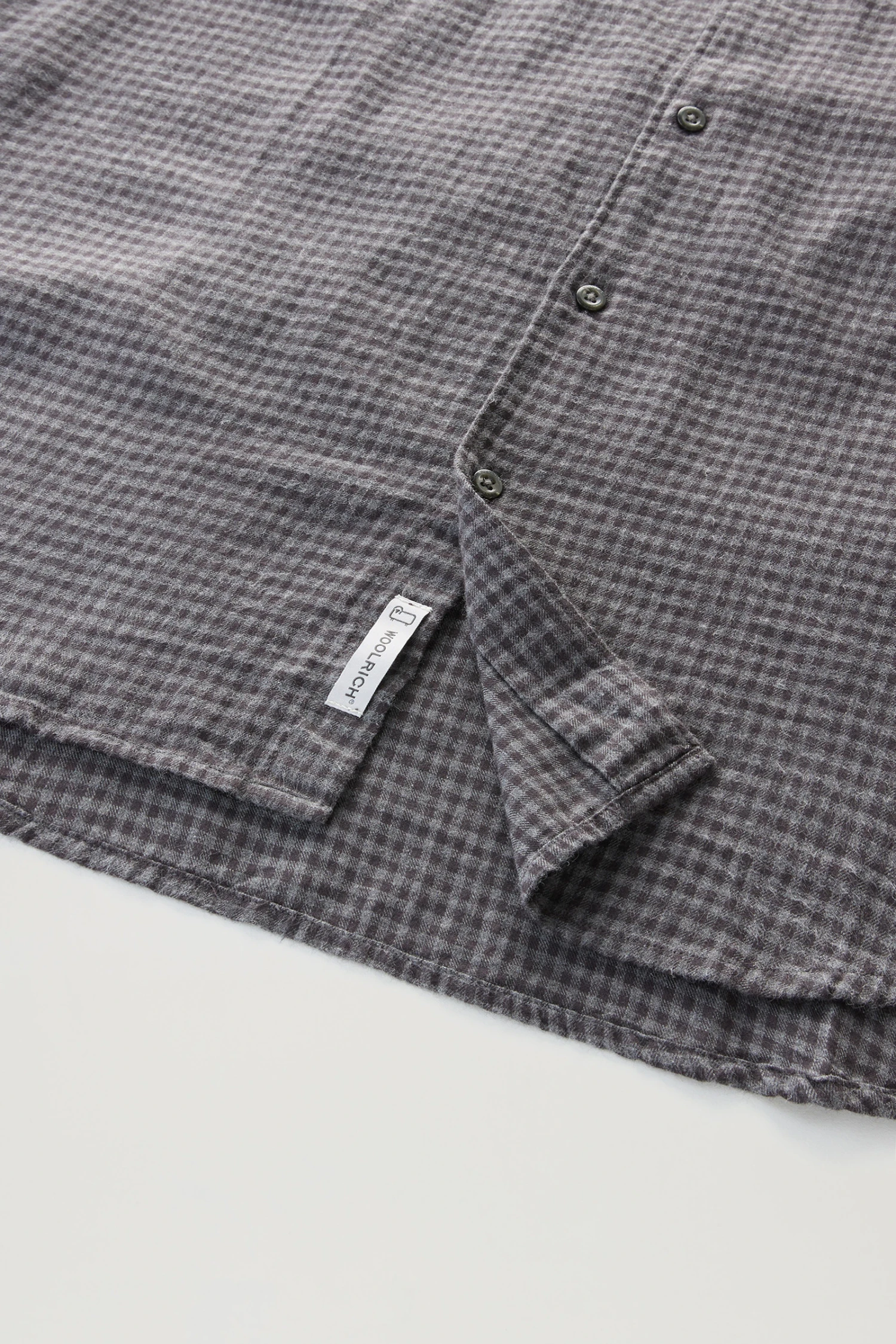 Woolrich Camicia A Quadri In Flanella Leggera - Uomo - Grigio 6 Woolrich Camicia A Quadri In Flanella Leggera - Uomo - Grigio - immagine 4