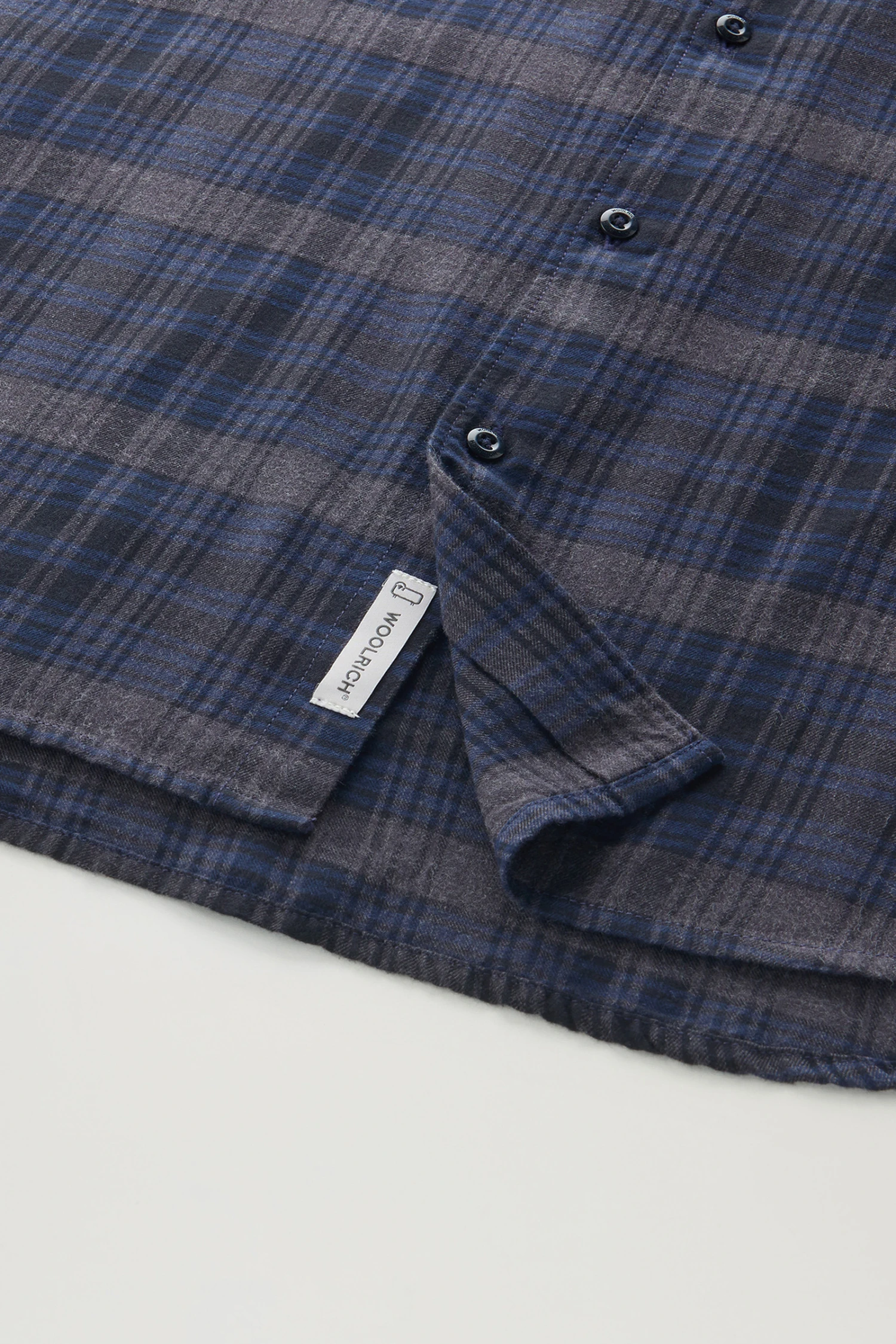 Woolrich Camicia A Quadri In Flanella Leggera - Uomo - Blu 10 Woolrich Camicia A Quadri In Flanella Leggera - Uomo - Blu - immagine 8