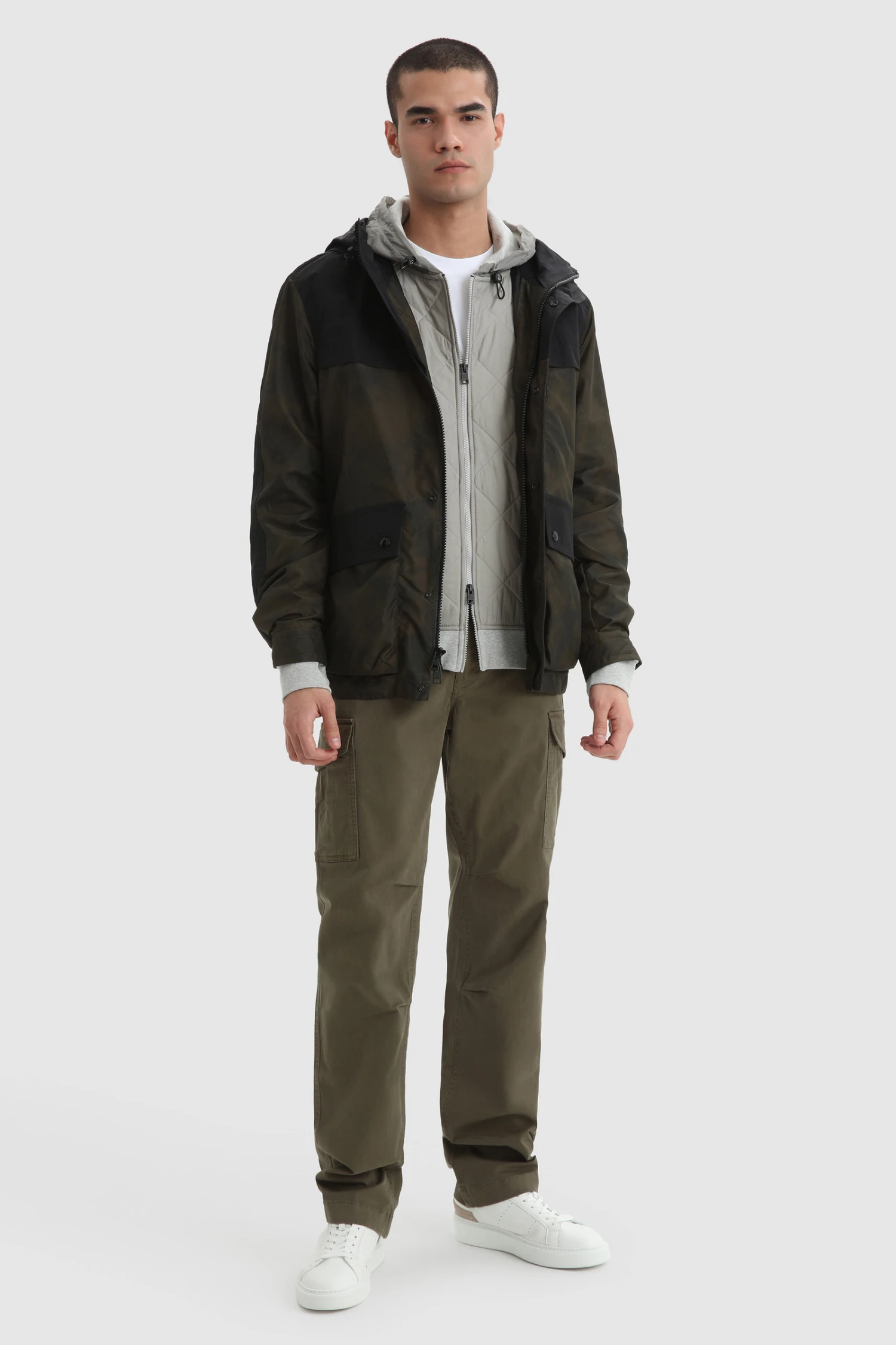 Woolrich Felpa Full-zip Con Cappuccio E Trapuntatura In Crinkle Nylon - Uomo - Grigio 4 Woolrich Felpa Full-zip Con Cappuccio E Trapuntatura In Crinkle Nylon - Uomo - Grigio - immagine 2