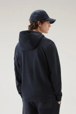 Woolrich Felpa In Puro Cotone Con Tasca Con Zip - Uomo - Blu 13 Woolrich Felpa In Puro Cotone Con Tasca Con Zip - Uomo - Blu -Offerta Economica Vestiario CFWOSW0175MRUT3354 3989 2