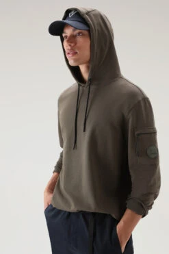 Woolrich Felpa In Puro Cotone Con Tasca Con Zip - Uomo - Verde 14 Woolrich Felpa In Puro Cotone Con Tasca Con Zip - Uomo - Verde -Offerta Economica Vestiario CFWOSW0175MRUT3354 614 3