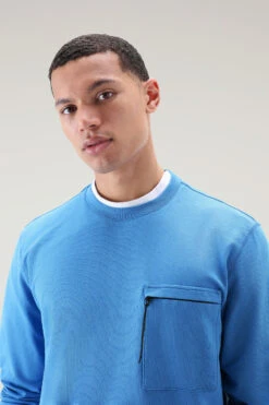 Woolrich Felpa Girocollo In Puro Cotone Con Tasca Con Zip - Uomo - Blu 15 Woolrich Felpa Girocollo In Puro Cotone Con Tasca Con Zip - Uomo - Blu -Offerta Economica Vestiario CFWOSW0176MRUT3354 31066 3