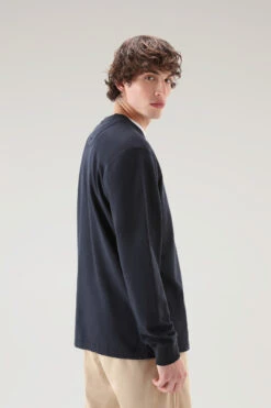 Woolrich Felpa Girocollo In Puro Cotone Con Tasca Con Zip - Uomo - Blu -Offerta Economica Vestiario CFWOSW0176MRUT3354 3989 2