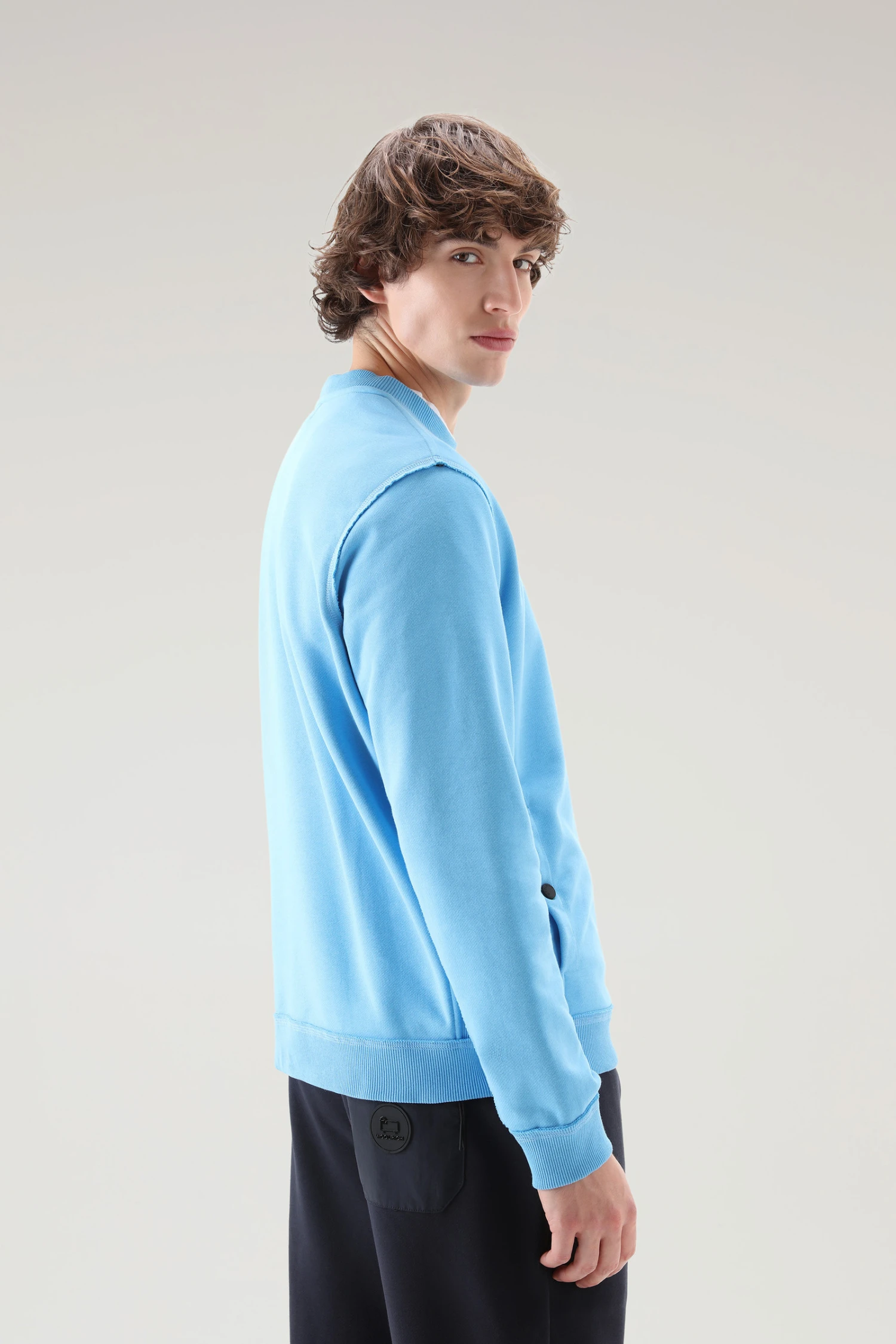 Woolrich Felpa Girocollo In Misto Cotone Con Tasche - Uomo - Blu 5 Woolrich Felpa Girocollo In Misto Cotone Con Tasche - Uomo - Blu - immagine 3