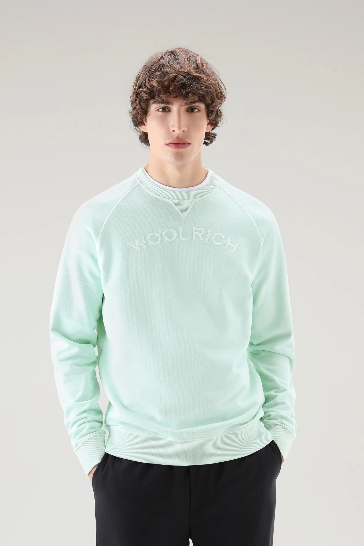 Woolrich Felpa Varsity Girocollo In Puro Cotone Tinto In Capo - Uomo - Verde 3 Woolrich Felpa Varsity Girocollo In Puro Cotone Tinto In Capo - Uomo - Verde