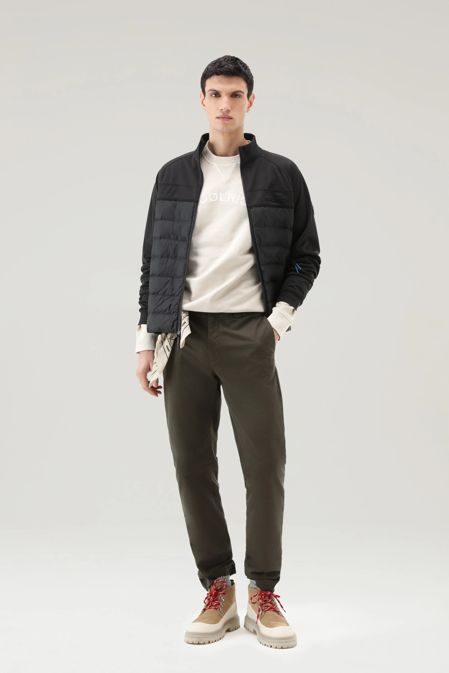 Woolrich Felpa Varsity Girocollo In Puro Cotone Tinto In Capo - Uomo - Bianco 4 Woolrich Felpa Varsity Girocollo In Puro Cotone Tinto In Capo - Uomo - Bianco - immagine 2