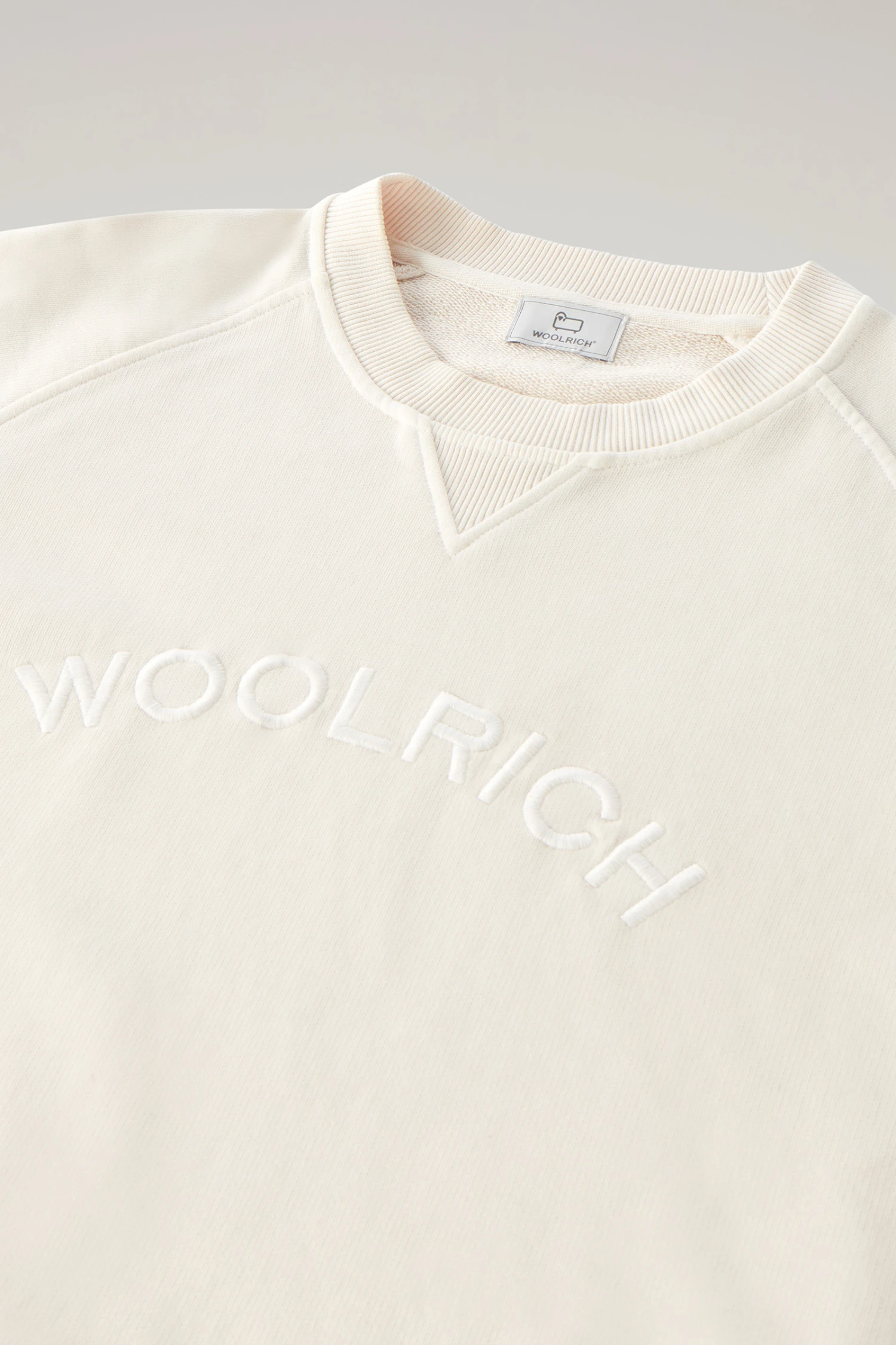 Woolrich Felpa Varsity Girocollo In Puro Cotone Tinto In Capo - Uomo - Bianco 8 Woolrich Felpa Varsity Girocollo In Puro Cotone Tinto In Capo - Uomo - Bianco - immagine 6