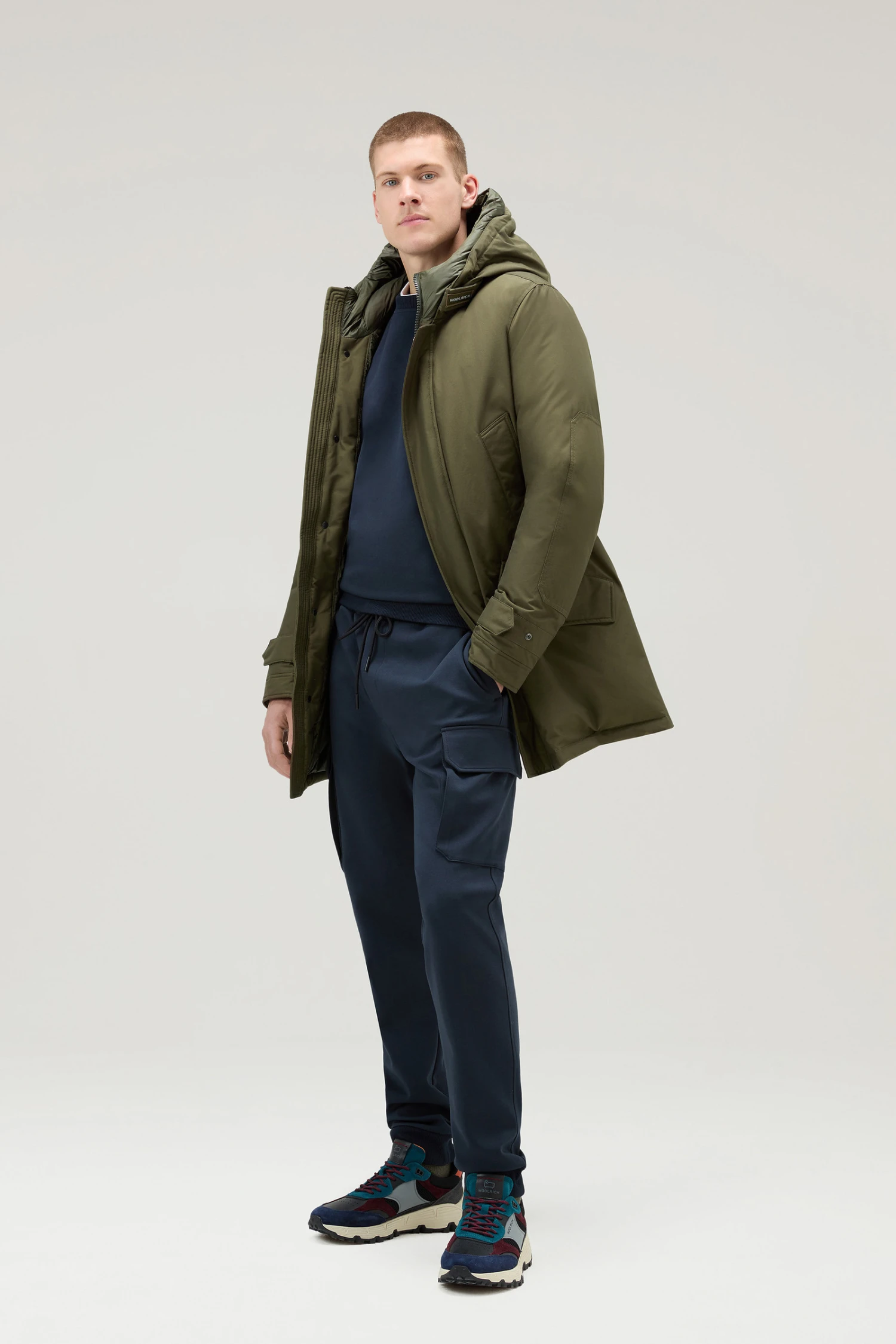 Woolrich Felpa Girocollo In Misto Cotone Elasticizzato - Uomo - Blu 4 Woolrich Felpa Girocollo In Misto Cotone Elasticizzato - Uomo - Blu - immagine 2