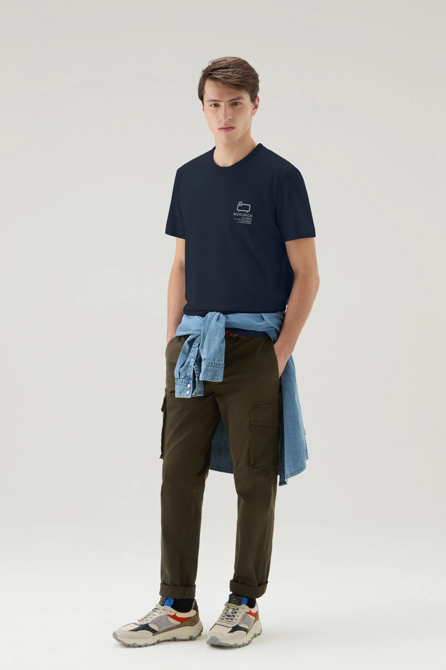 Woolrich T-shirt In Puro Cotone Con Stampa Yellowstone - Uomo - Blu 4 Woolrich T-shirt In Puro Cotone Con Stampa Yellowstone - Uomo - Blu - immagine 2