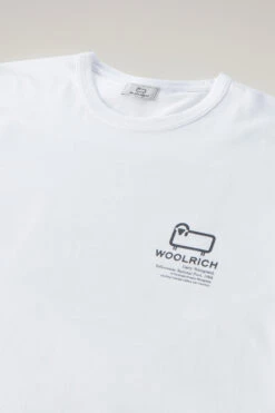 Woolrich T-shirt In Puro Cotone Con Stampa Yellowstone - Uomo - Bianco -Offerta Economica Vestiario CFWOTE0089MRUT2926 8041 5