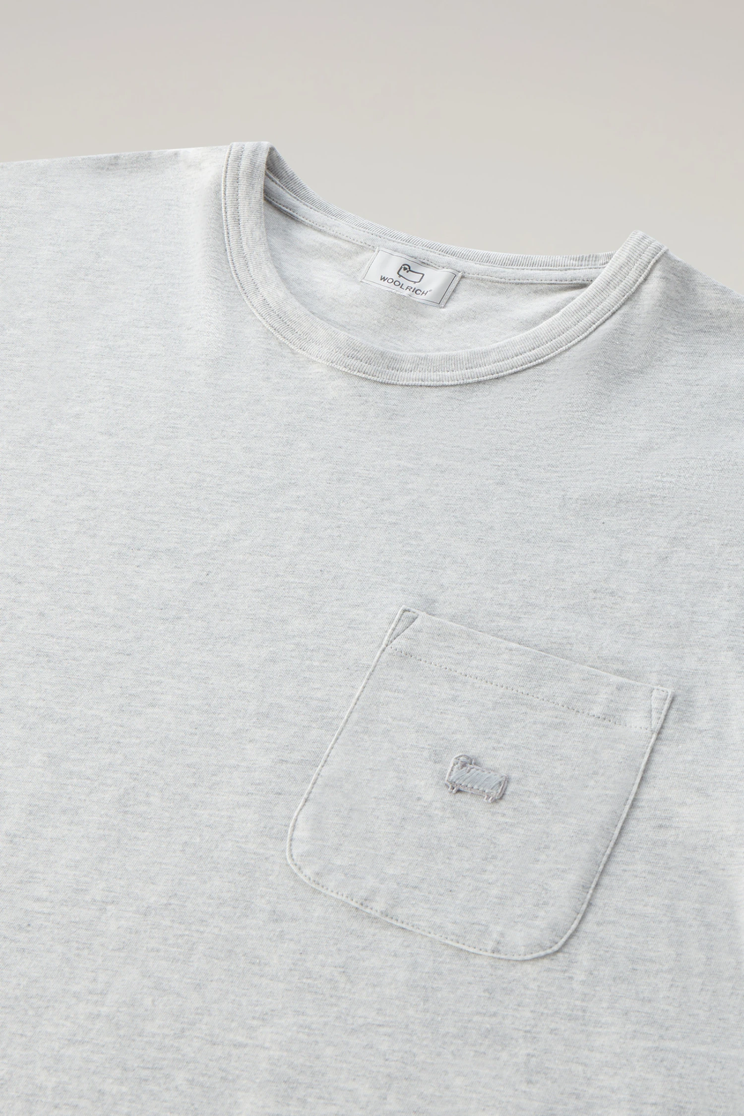 Woolrich T-shirt In Puro Cotone Con Taschino - Uomo - Grigio 8 Woolrich T-shirt In Puro Cotone Con Taschino - Uomo - Grigio - immagine 6