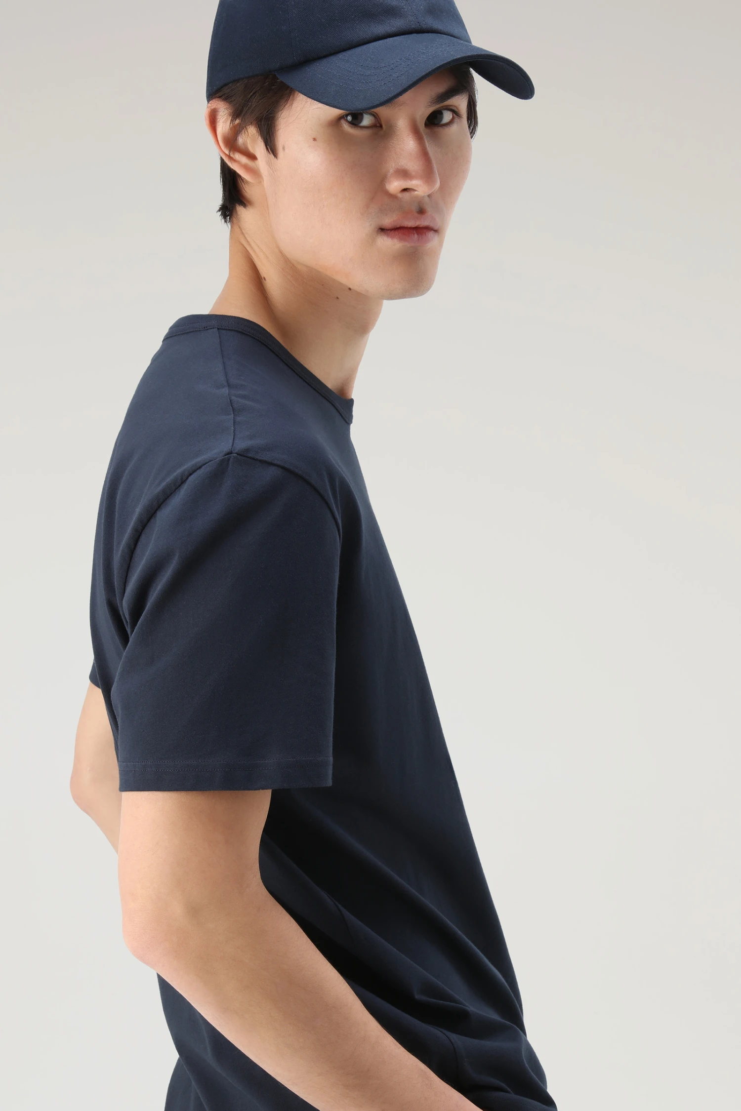 Woolrich T-shirt In Puro Cotone Con Taschino - Uomo - Blu 6 Woolrich T-shirt In Puro Cotone Con Taschino - Uomo - Blu - immagine 4