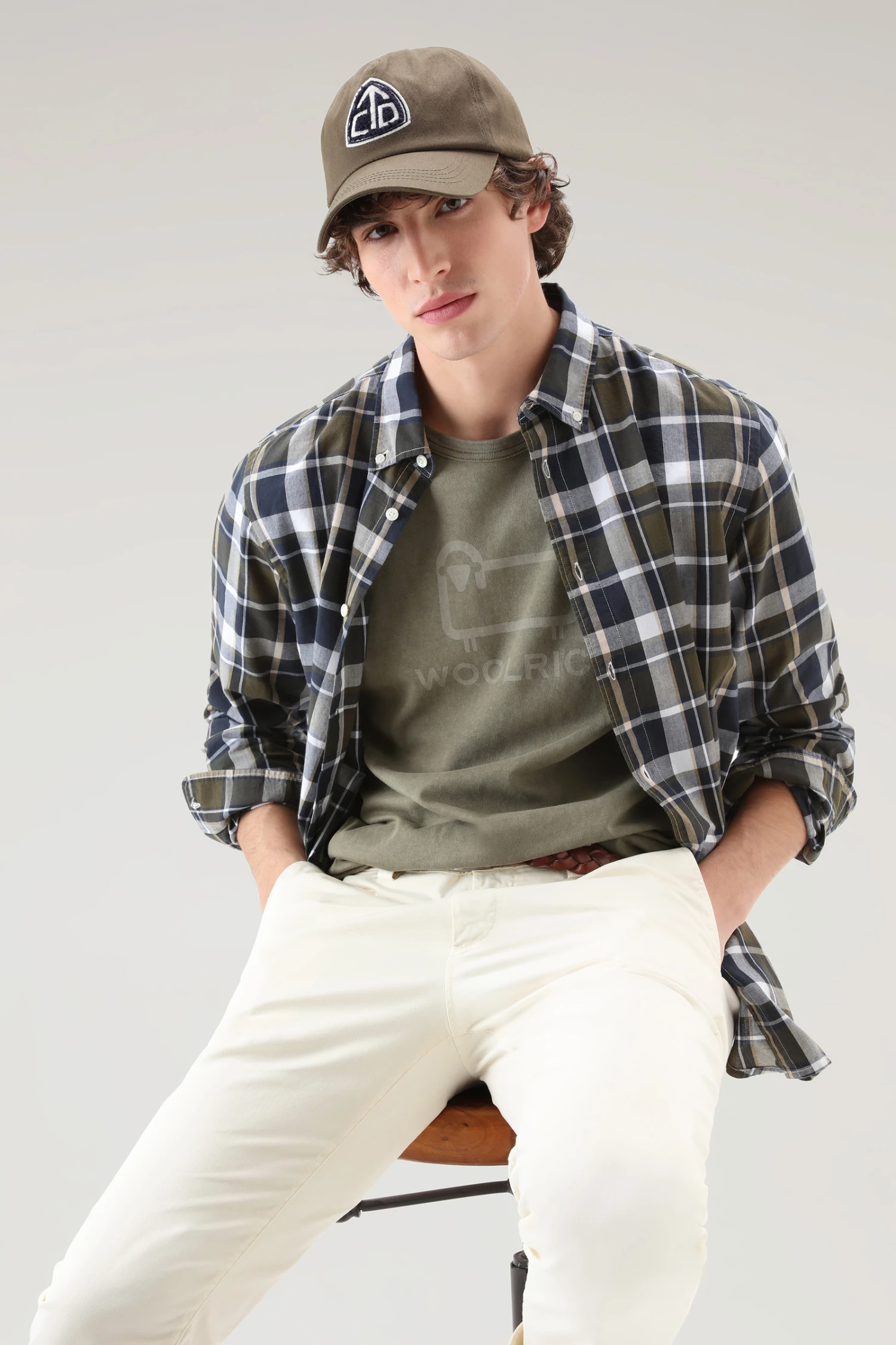 Woolrich T-shirt In Puro Cotone Tinto In Capo Con Logo Sheep - Uomo - Verde 6 Woolrich T-shirt In Puro Cotone Tinto In Capo Con Logo Sheep - Uomo - Verde - immagine 4