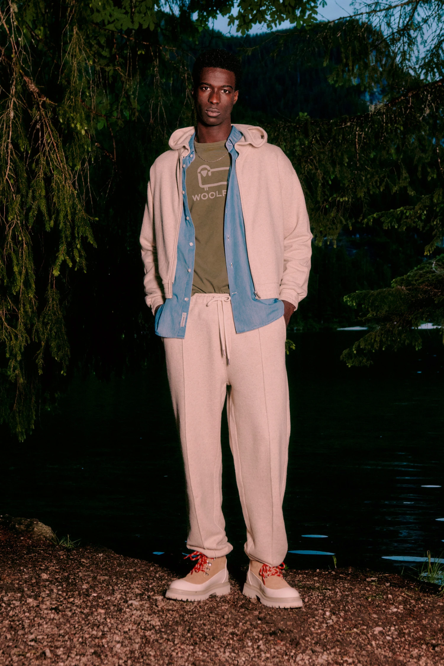 Woolrich T-shirt In Puro Cotone Tinto In Capo Con Logo Sheep - Uomo - Verde 10 Woolrich T-shirt In Puro Cotone Tinto In Capo Con Logo Sheep - Uomo - Verde - immagine 8