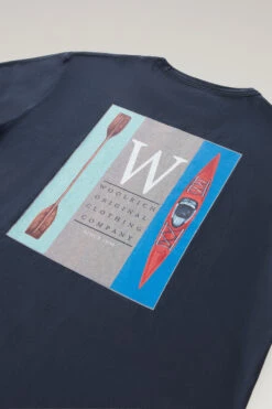 Woolrich T-shirt In Puro Cotone Con Stampa Sul Retro - Uomo - Blu 16 Woolrich T-shirt In Puro Cotone Con Stampa Sul Retro - Uomo - Blu -Offerta Economica Vestiario CFWOTE0097MRUT2926 3989 6