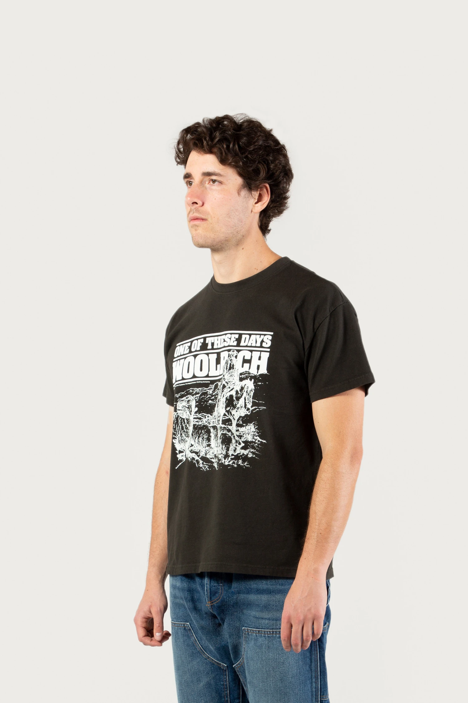 T-shirt In Puro Cotone - One Of These Days / Woolrich - Uomo - Nero 4 T-shirt In Puro Cotone - One Of These Days / Woolrich - Uomo - Nero - immagine 2