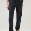 Woolrich Pantaloni Chino Tinti In Capo In Cotone Elasticizzato - Uomo - Blu 2 Woolrich Pantaloni Chino Tinti In Capo In Cotone Elasticizzato - Uomo - Blu -Offerta Economica Vestiario CFWOTR0151MRUT3343 3989