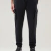 Woolrich Pantaloni Sportivi In Misto Cotone Elasticizzato - Uomo - Nero -Offerta Economica Vestiario CFWOTR0159MRUT3497 100