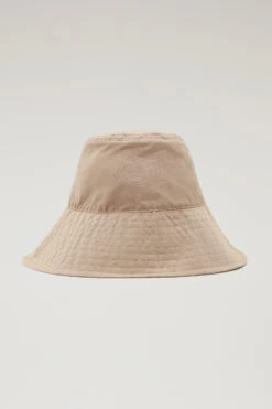 Woolrich Cappello Da Pioggia In Soft Eco Ramar Con Cordino - Donna - Beige