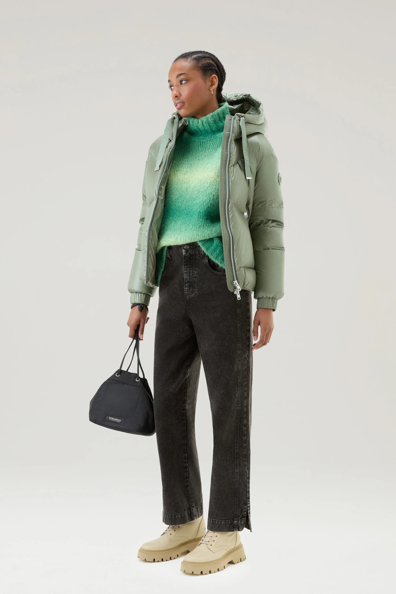 Woolrich Maglione A Collo Alto Dégradé In Misto Alpaca - Donna - Verde 4 Woolrich Maglione A Collo Alto Dégradé In Misto Alpaca - Donna - Verde - immagine 2