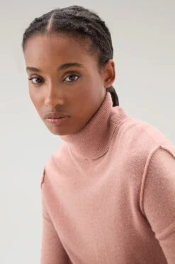 Woolrich Maglione A Collo Alto In Misto Lana E Cashmere - Donna - Rosa 13 Woolrich Maglione A Collo Alto In Misto Lana E Cashmere - Donna - Rosa -Offerta Economica Vestiario CFWWKN0247FRUF0603 4385 3