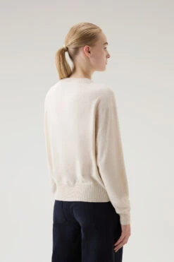Woolrich Maglia Girocollo In Misto Lana E Cashmere - Donna - Bianco 12 Woolrich Maglia Girocollo In Misto Lana E Cashmere - Donna - Bianco -Offerta Economica Vestiario CFWWKN0253FRUF0603 8743 2