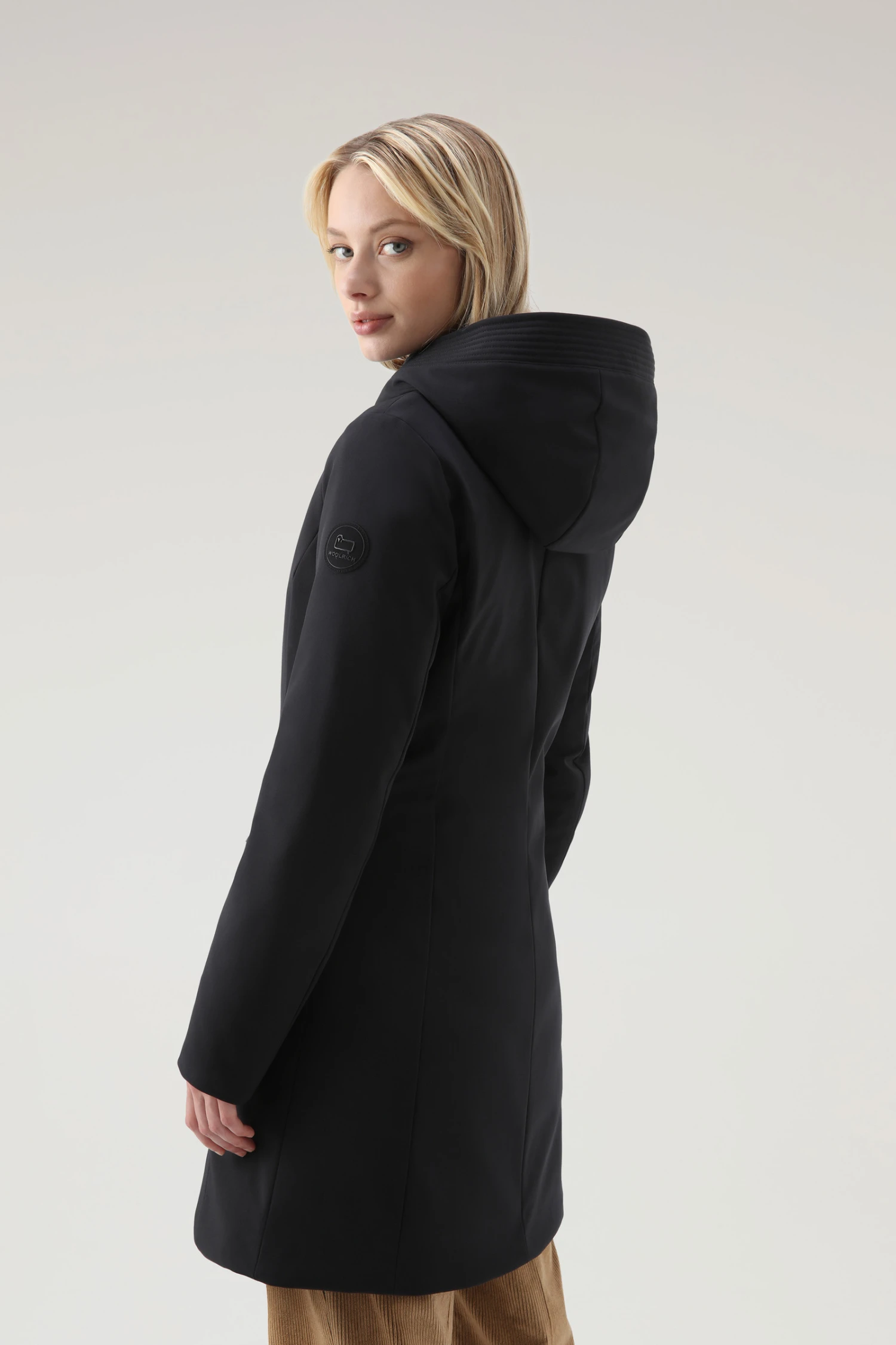 Woolrich Firth Parka In Softshell - Donna - Nero 5 Woolrich Firth Parka In Softshell - Donna - Nero - immagine 3