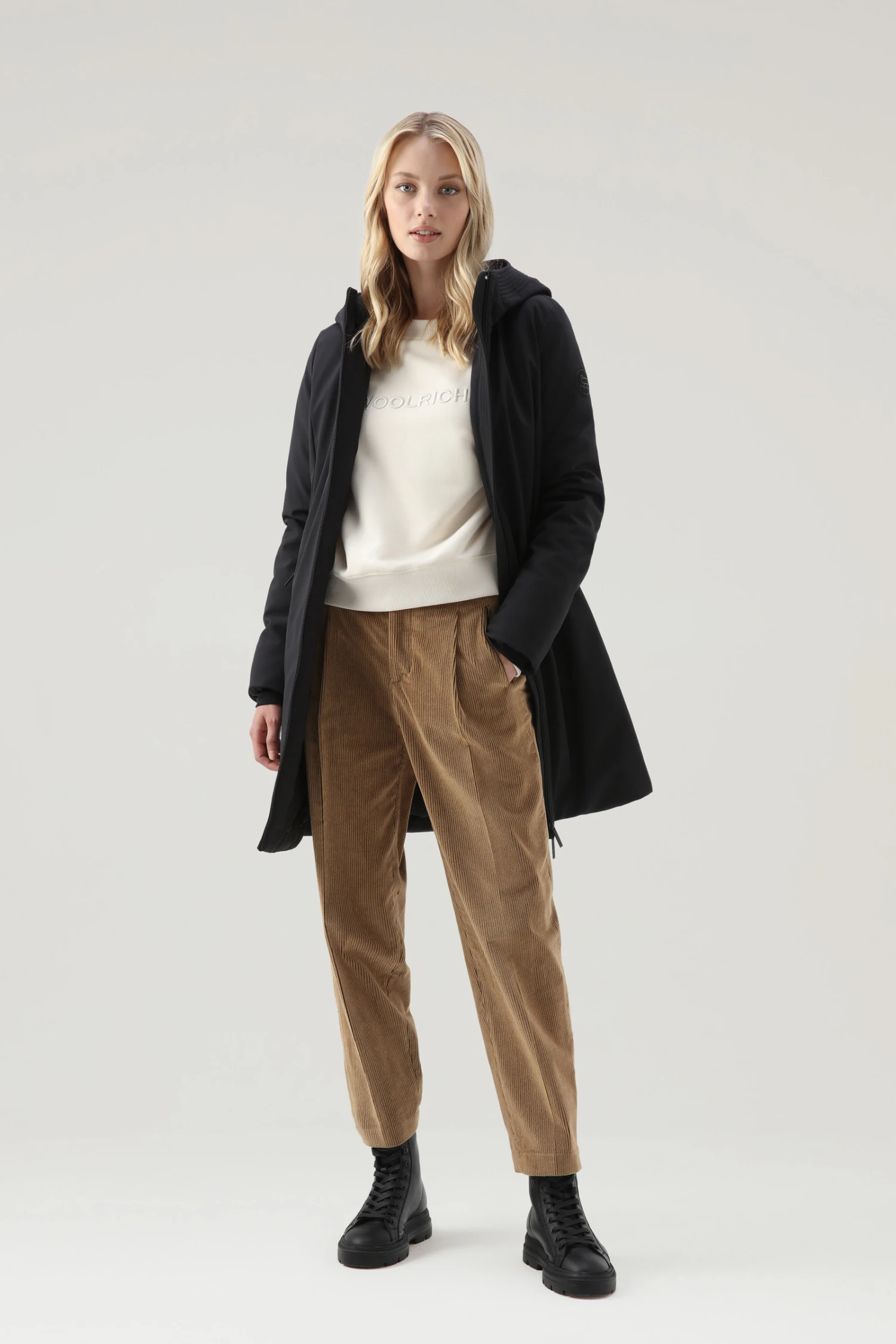 Woolrich Firth Parka In Softshell - Donna - Nero 6 Woolrich Firth Parka In Softshell - Donna - Nero - immagine 4