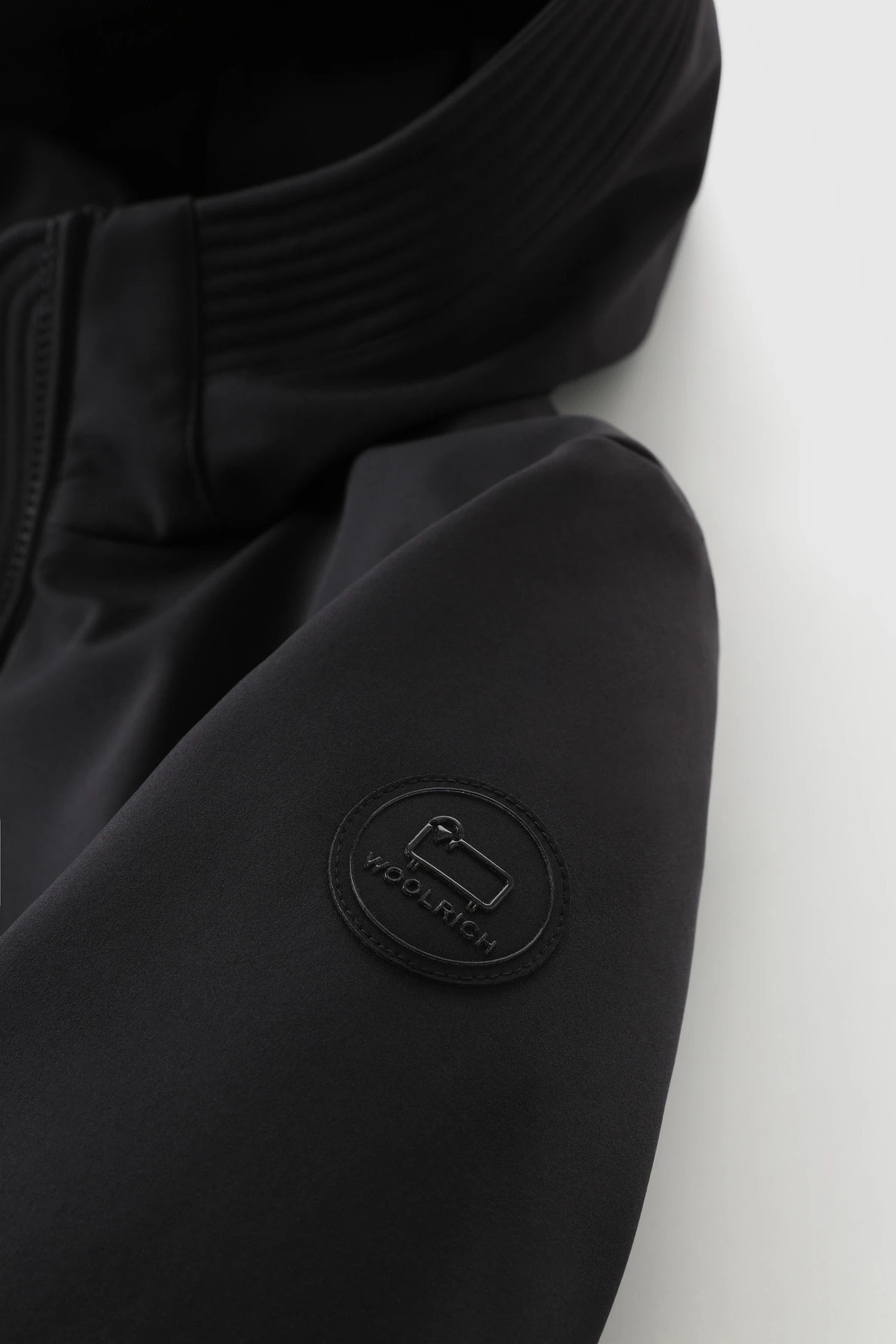 Woolrich Firth Parka In Softshell - Donna - Nero 9 Woolrich Firth Parka In Softshell - Donna - Nero - immagine 7