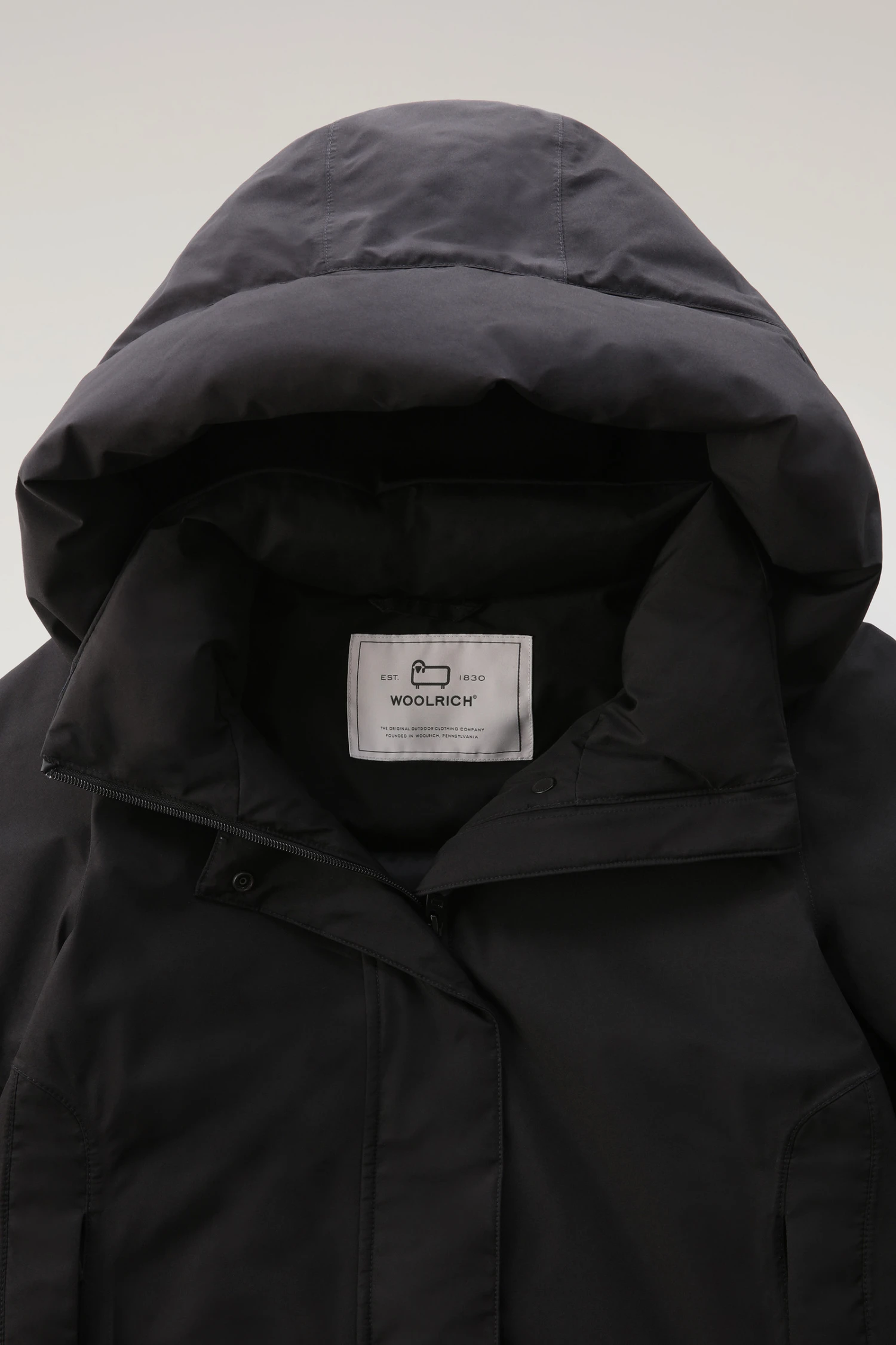 Woolrich Marshall Parka Impermeabile In GORE-TEX - Donna - Nero 8 Woolrich Marshall Parka Impermeabile In GORE-TEX - Donna - Nero - immagine 6