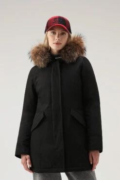 Woolrich Arctic Parka In Ramar Cloth Con Pelliccia Removibile - Donna - Nero