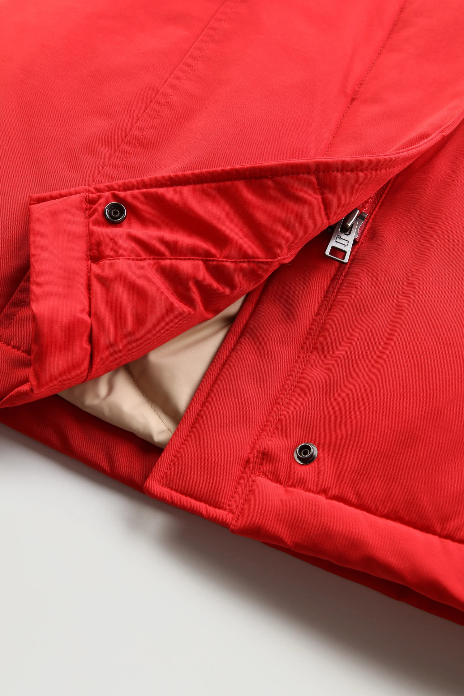 Woolrich Arctic Parka In Ramar Cloth Con Pelliccia Removibile - Donna - Rosso 11 Woolrich Arctic Parka In Ramar Cloth Con Pelliccia Removibile - Donna - Rosso - immagine 9