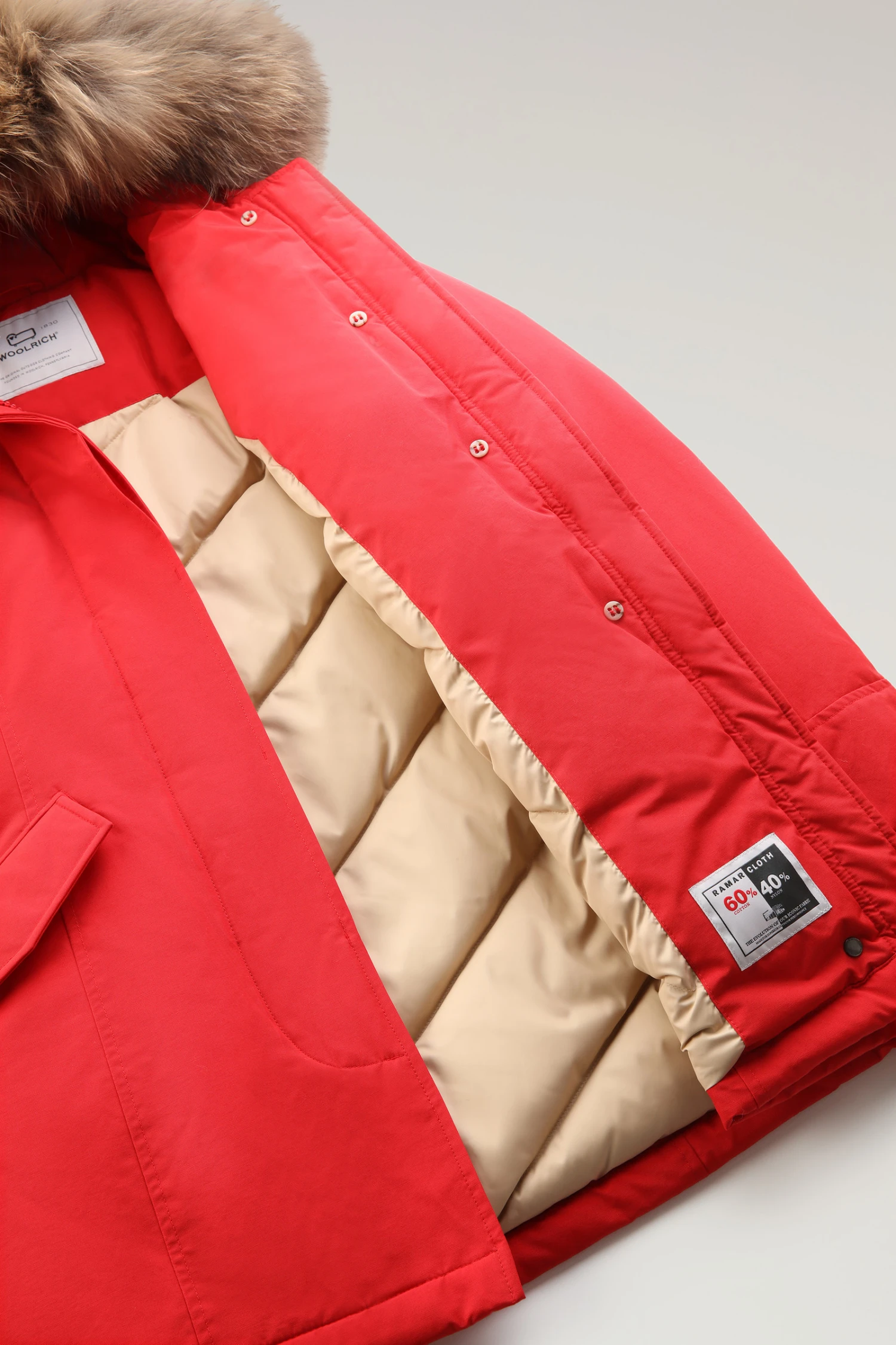 Woolrich Arctic Parka In Ramar Cloth Con Pelliccia Removibile - Donna - Rosso 12 Woolrich Arctic Parka In Ramar Cloth Con Pelliccia Removibile - Donna - Rosso - immagine 10