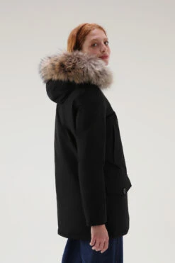 Woolrich Arctic Parka In Ramar Cloth Con Quattro Tasche E Pelliccia Removibile - Donna - Nero -Offerta Economica Vestiario CFWWOU0540FRUT0001 BLK 2