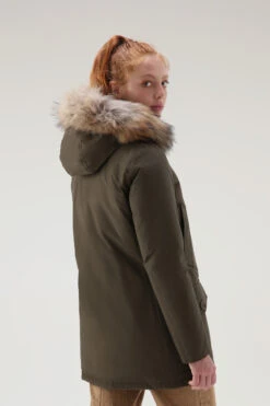 Woolrich Arctic Parka In Ramar Cloth Con Quattro Tasche E Pelliccia Removibile - Donna - Verde -Offerta Economica Vestiario CFWWOU0540FRUT0001 DAG 2