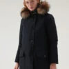 Woolrich Arctic Parka In Ramar Cloth Con Quattro Tasche E Pelliccia Removibile - Donna - Blu
