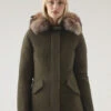 Woolrich Arctic Parka In Urban Touch Con Pelliccia Removibile - Donna - Verde