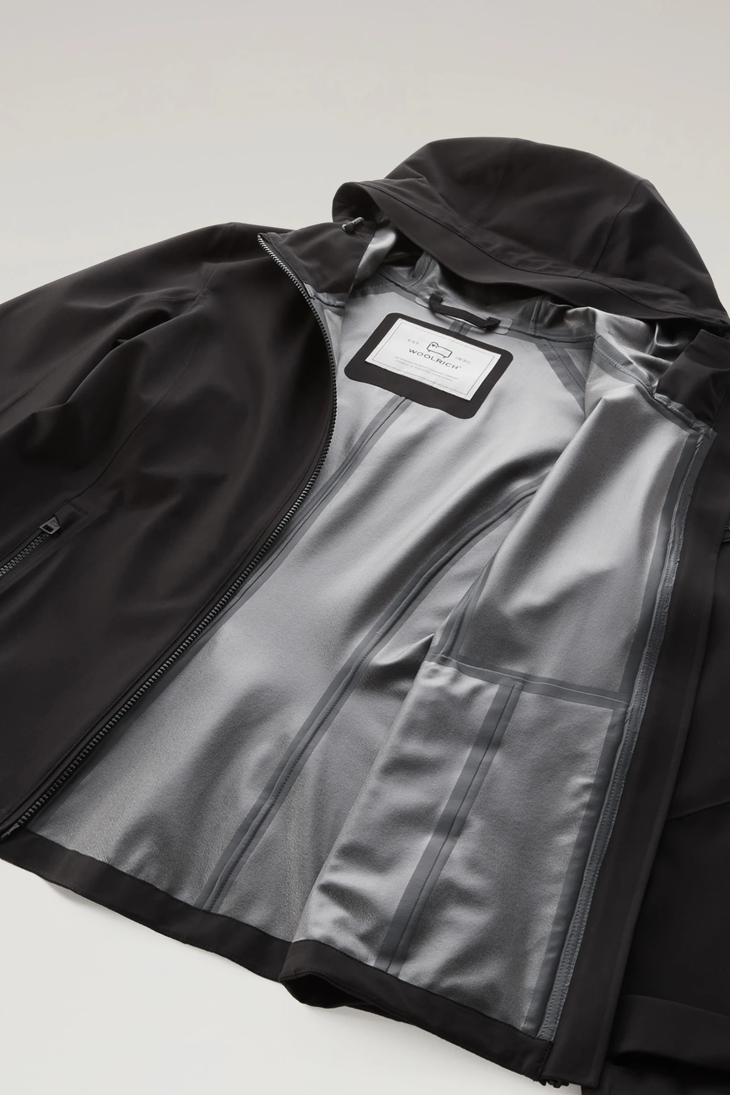 Woolrich Giacca Leavitt Impermeabile Con Cappuccio - Donna - Nero 12 Woolrich Giacca Leavitt Impermeabile Con Cappuccio - Donna - Nero - immagine 10