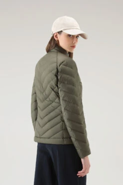 Woolrich Giacca Corta Imbottita Con Trapuntatura Chevron - Donna - Verde 14 Woolrich Giacca Corta Imbottita Con Trapuntatura Chevron - Donna - Verde -Offerta Economica Vestiario CFWWOU0776FRUT2635 614 2