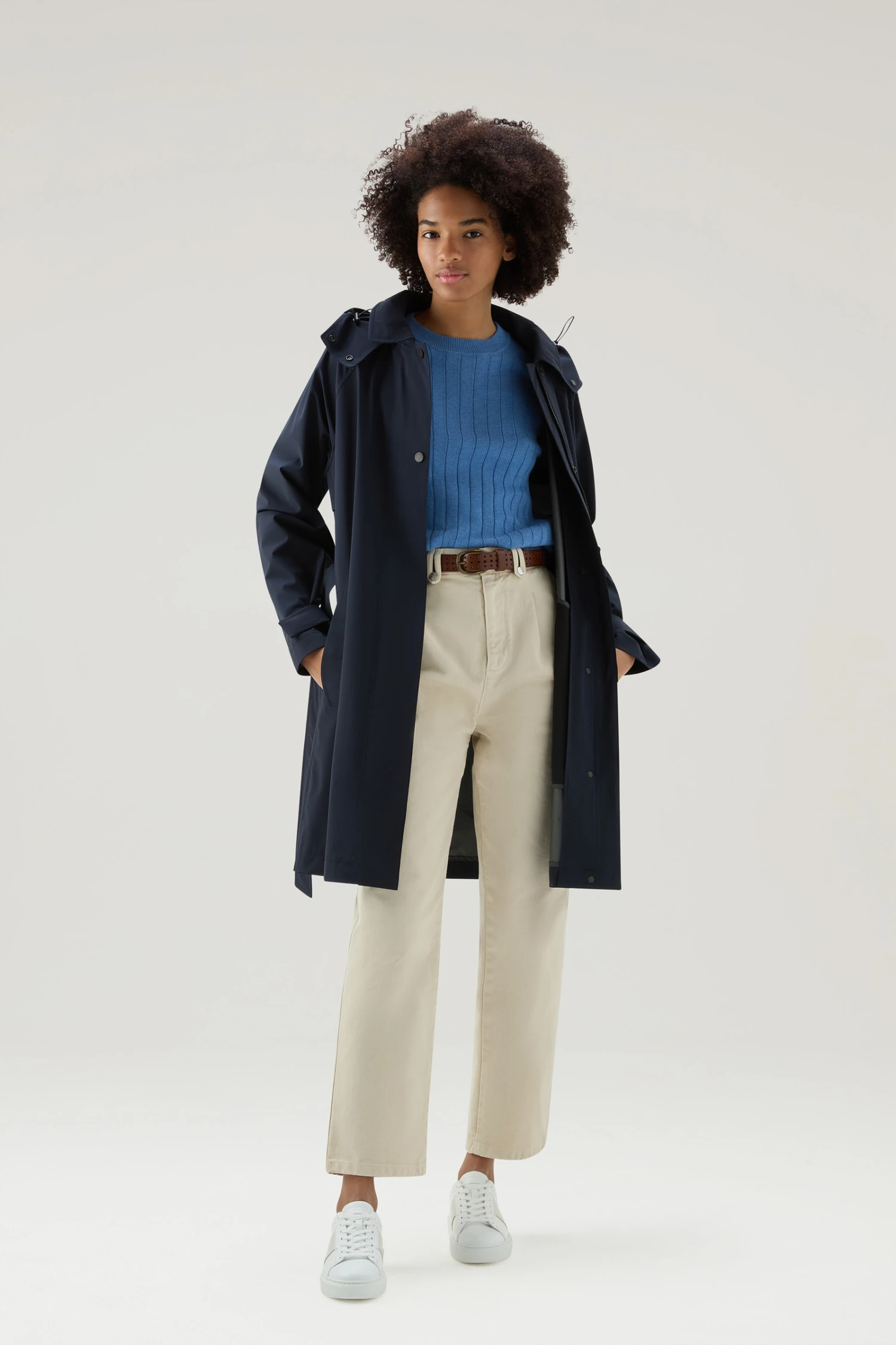 Woolrich Trench Fayette Con Cappuccio Removibile - Donna - Blu 4 Woolrich Trench Fayette Con Cappuccio Removibile - Donna - Blu - immagine 2