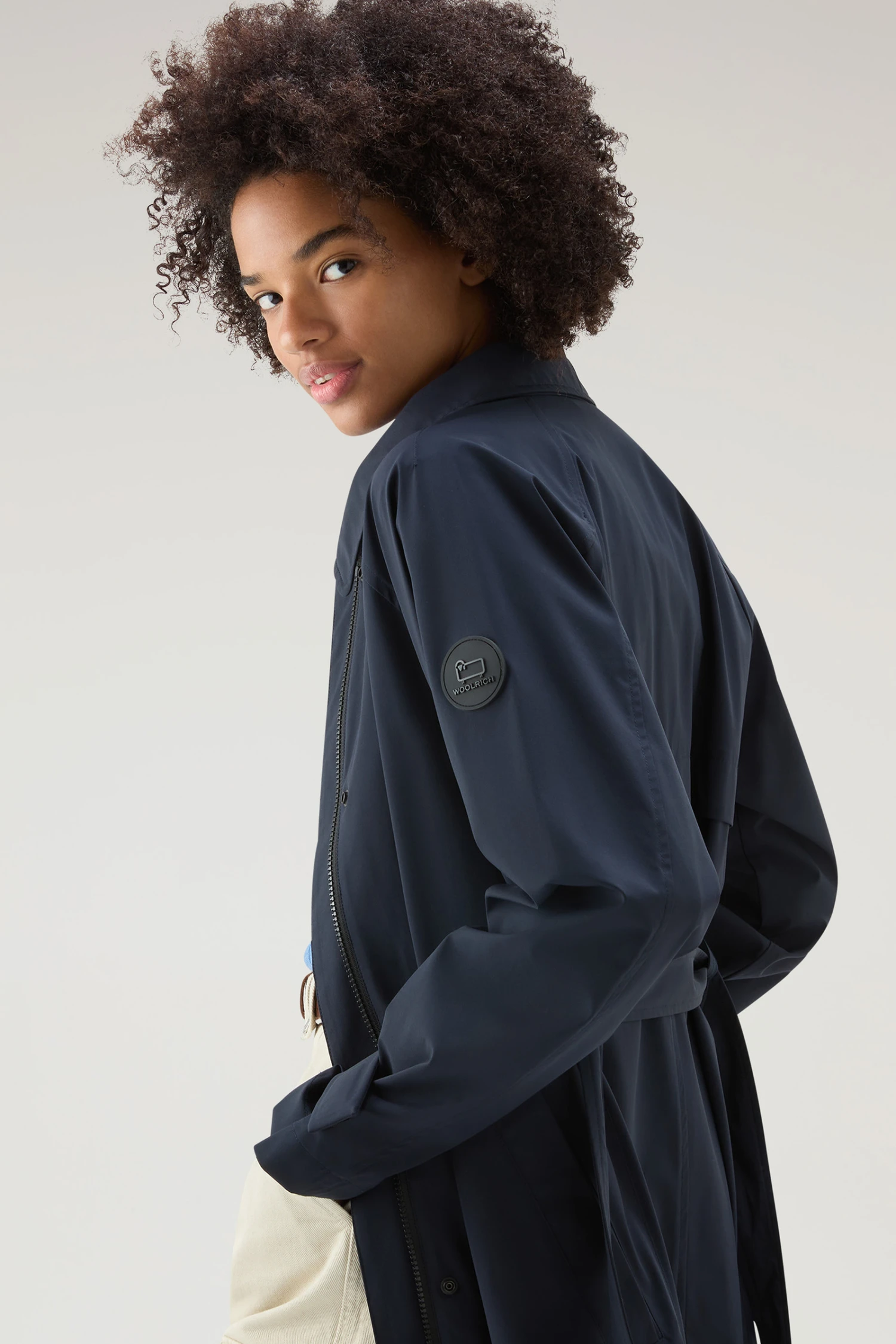 Woolrich Trench Fayette Con Cappuccio Removibile - Donna - Blu 6 Woolrich Trench Fayette Con Cappuccio Removibile - Donna - Blu - immagine 4