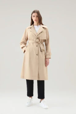 Woolrich Trench Estivo In Tessuto Urban Touch Con Cintura - Donna - Beige