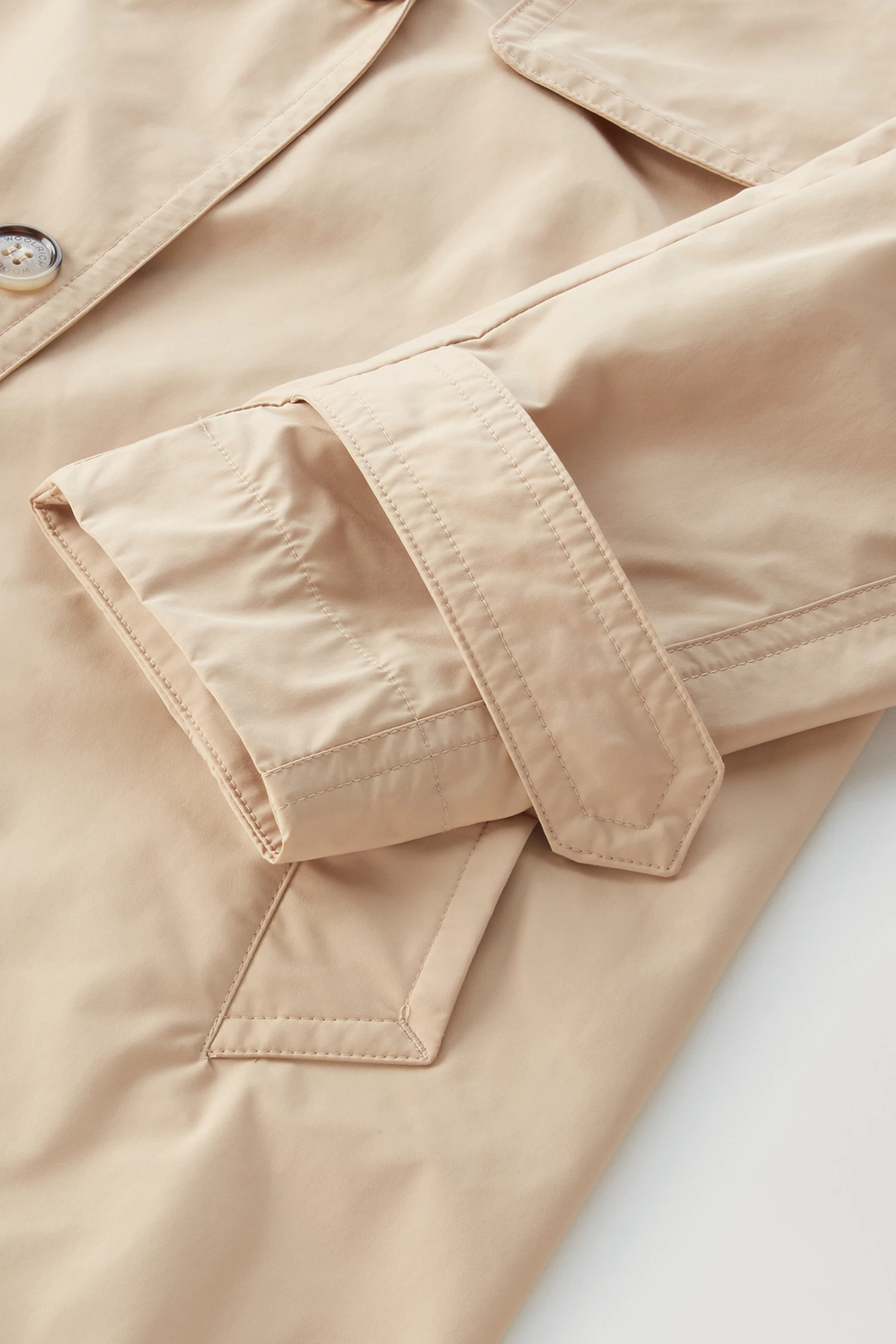 Woolrich Trench Estivo In Tessuto Urban Touch Con Cintura - Donna - Beige 10 Woolrich Trench Estivo In Tessuto Urban Touch Con Cintura - Donna - Beige - immagine 8