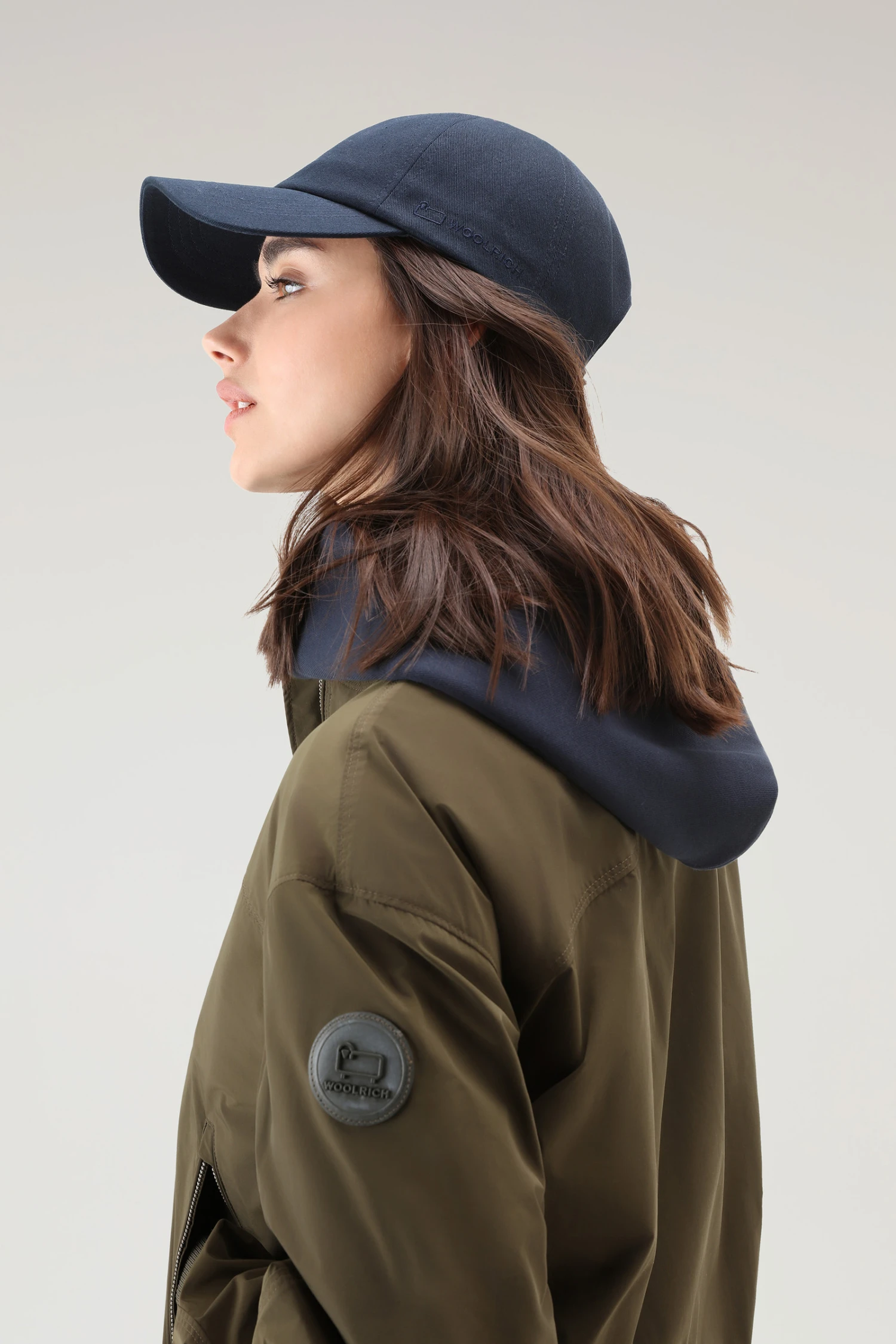 Woolrich Summer Bomber In Urban Touch - Donna - Verde 6 Woolrich Summer Bomber In Urban Touch - Donna - Verde - immagine 4