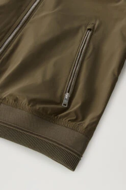 Woolrich Summer Bomber In Urban Touch - Donna - Verde 20 Woolrich Summer Bomber In Urban Touch - Donna - Verde -Offerta Economica Vestiario CFWWOU0789FRUT3128 614 8